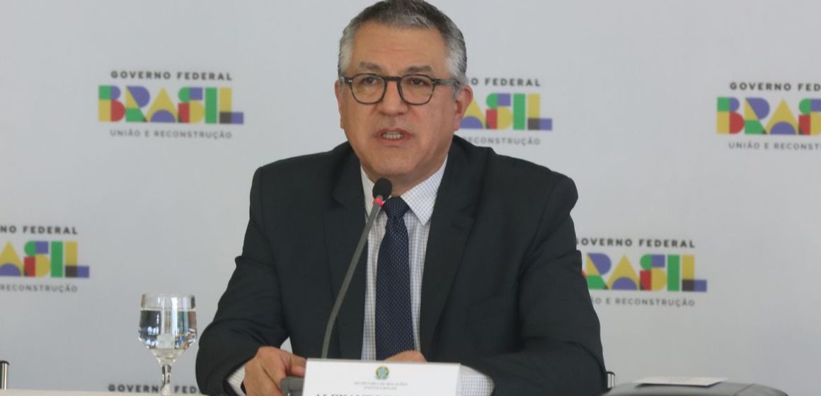 Governo antecipará R$ 10 bi para compensar perda de ICMS