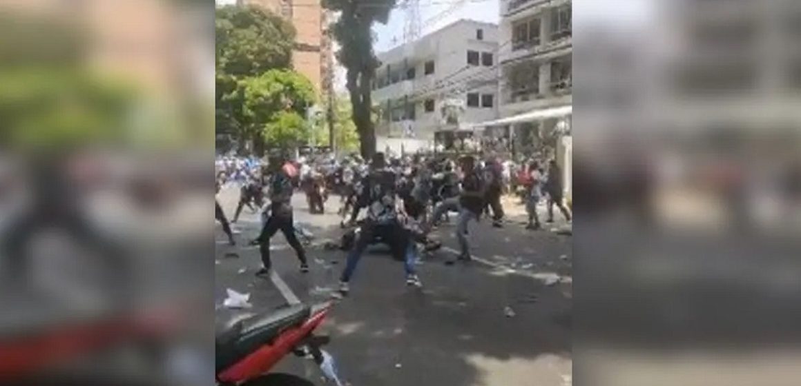 Torcedores de Remo e Paysandu fazem pancadaria na Av. Nazaré após Motor Romaria