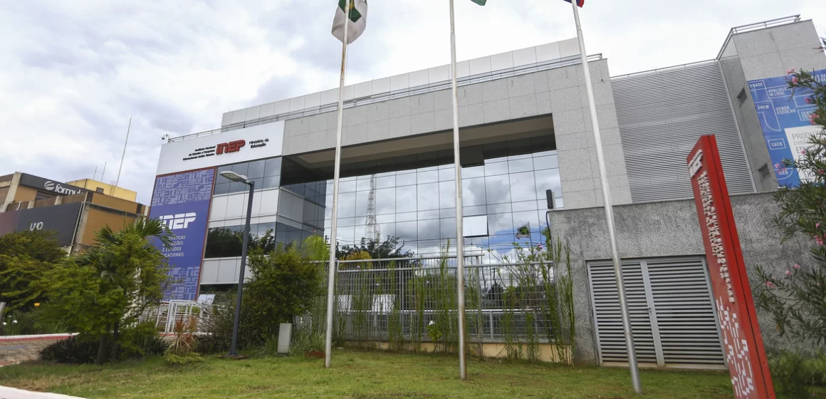 Inep avalia proficiência de estrangeiros em língua portuguesa