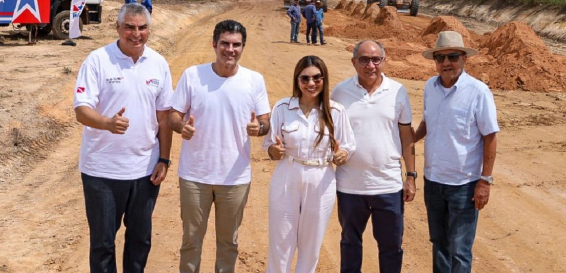 Helder visita as obras da Transcarajás