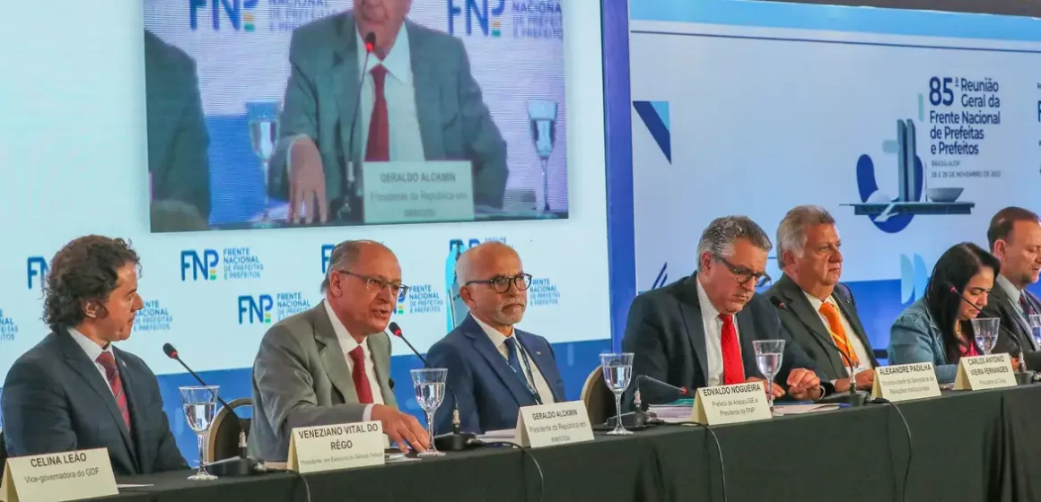 Alckmin confirma transferência de R$ 8,7 bilhões a municípios