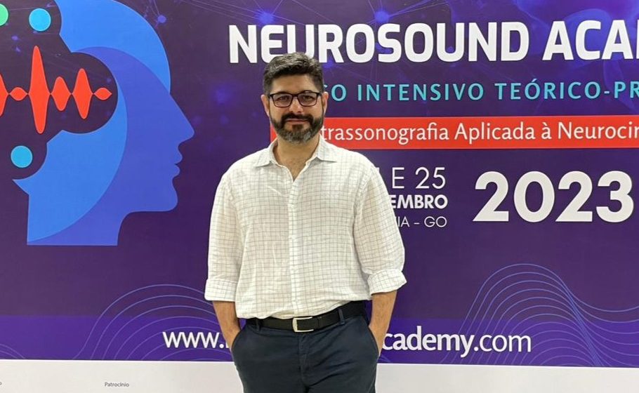 Dr. Carlos Lobão participa de curso intensivo sobre ultrassonografia