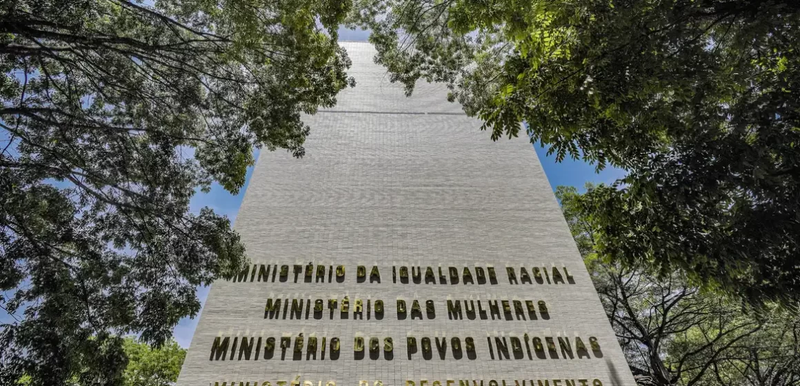 Plataforma reúne documentos jurídicos sobre igualdade racial