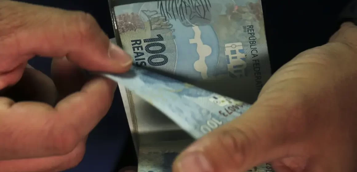 Mutirão do Desenrola Brasil renegocia R$ 433 milhões em um único dia