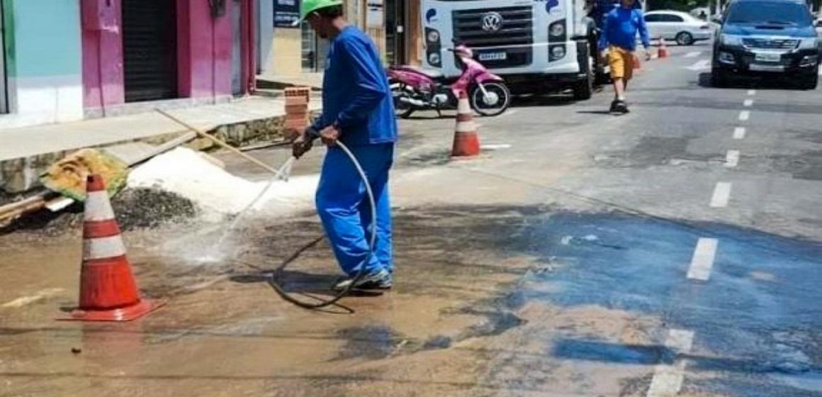 Cosanpa conclui serviços na área central de Oriximiná