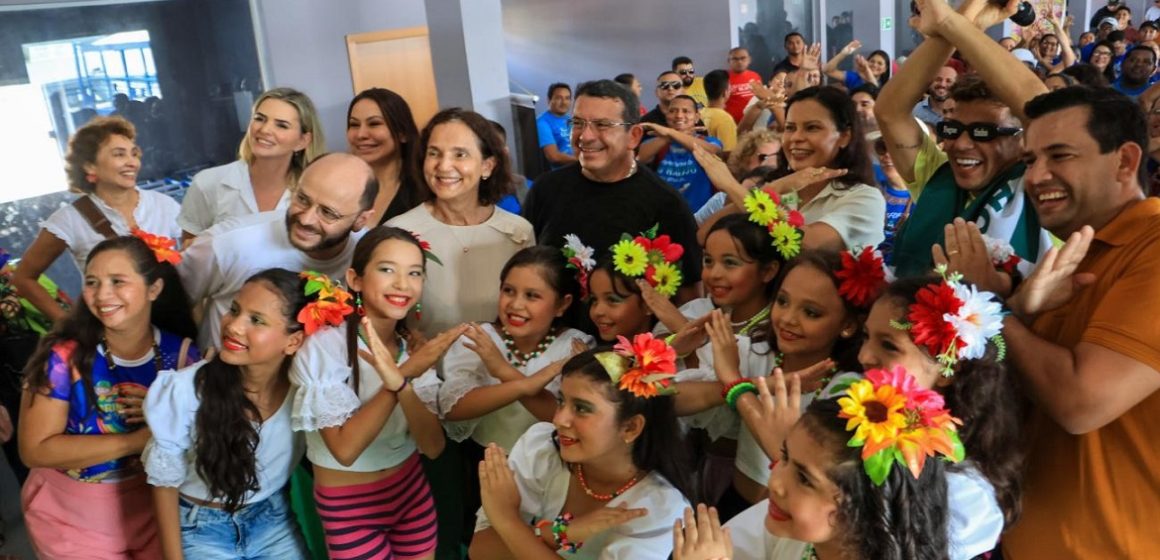 Estado, Governo Federal e TCM visitam escolas em Breves e Bagre