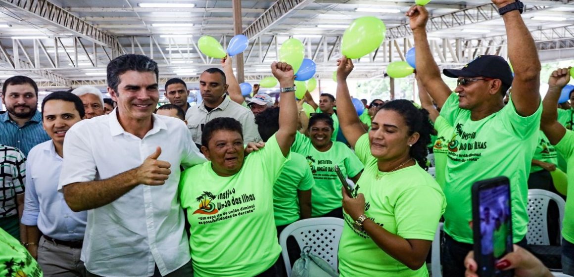 Helder comemora 28 mil benefícios entregues do ‘Sua Casa’ no Pará