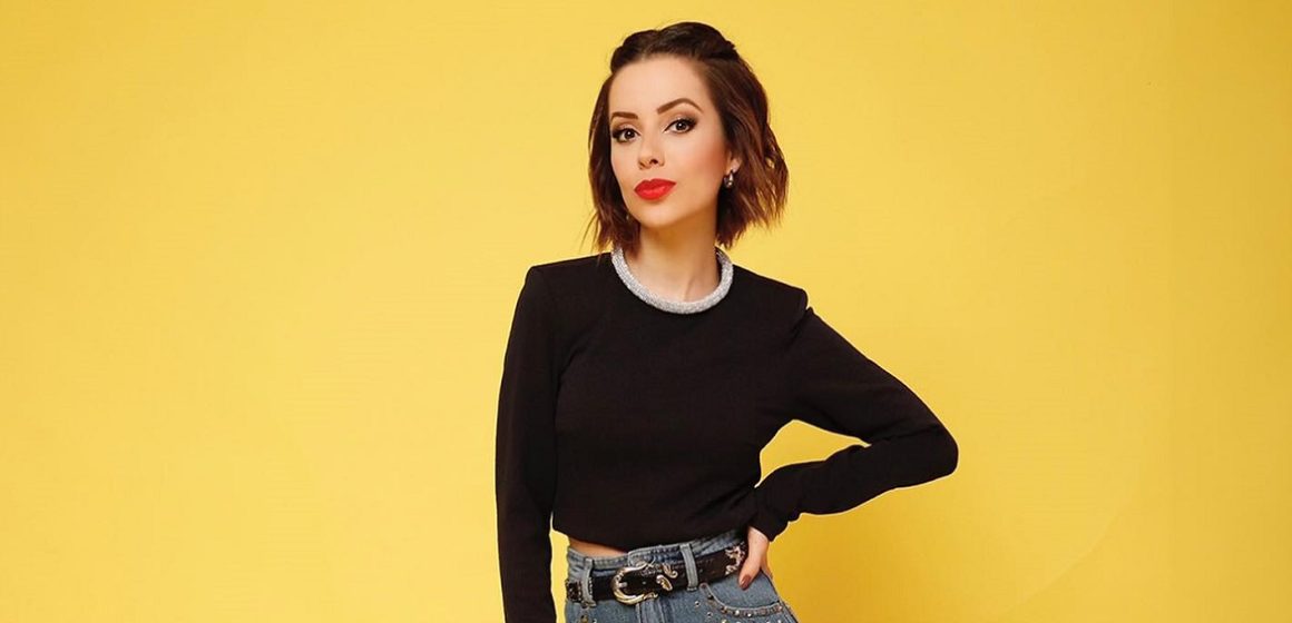 Sandy confessa: “eu não me acho bonita. Não ando sem maquiagem”