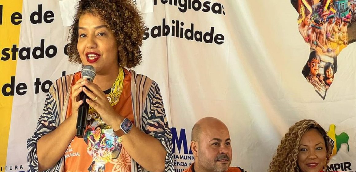 Lívia Duarte participa de conferência em Bujaru