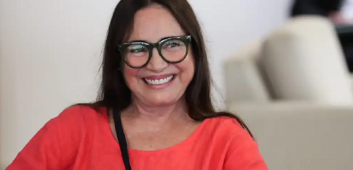 Atriz e ex-ministra de cultura Regina Duarte revela o que Bolsonaro disse antes de demiti-la