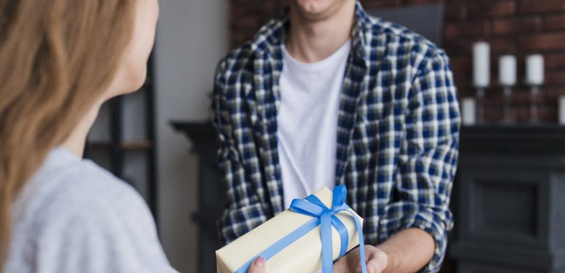 Natal: Advogado orienta sobre troca de presentes