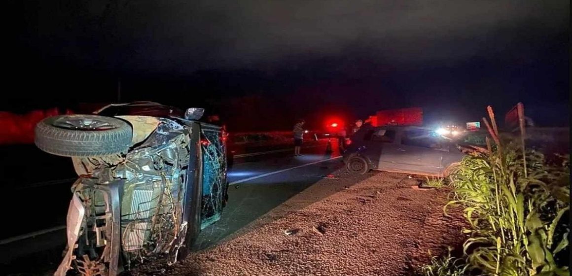 Cantor Zé Neto, da dupla com Cristiano, sofre grave acidente
