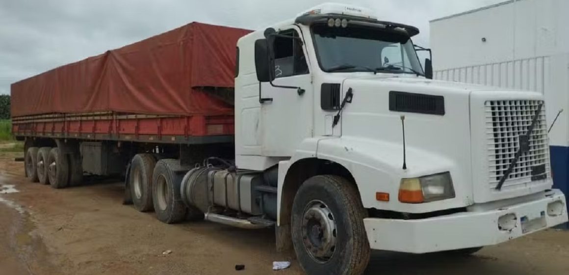 Em Altamira, quase 400 kg de maconha são encontrados escondidos em caminhão