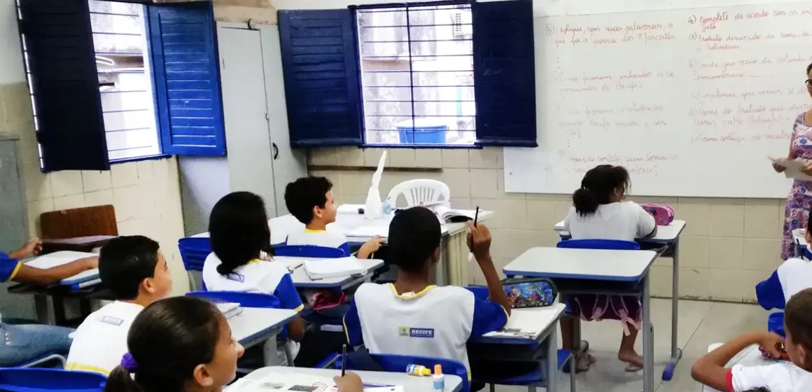 Implementar a Lei 10.639 é garantir o direito ao acesso à história
