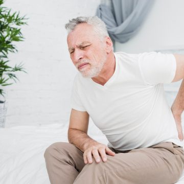 18c9b3de-f0e1-4636-ae21-d4a2687372c8 Dores crônicas afetam 36,9% dos brasileiros acima de 50 anos