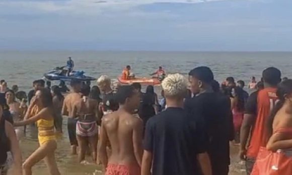 Adolescente morre após se afogar em praia de Barcarena