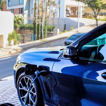 99c73a31-f604-4d4c-9306-b3ab45088a2a Estrutura para carros elétricos impacta projetos de imóveis