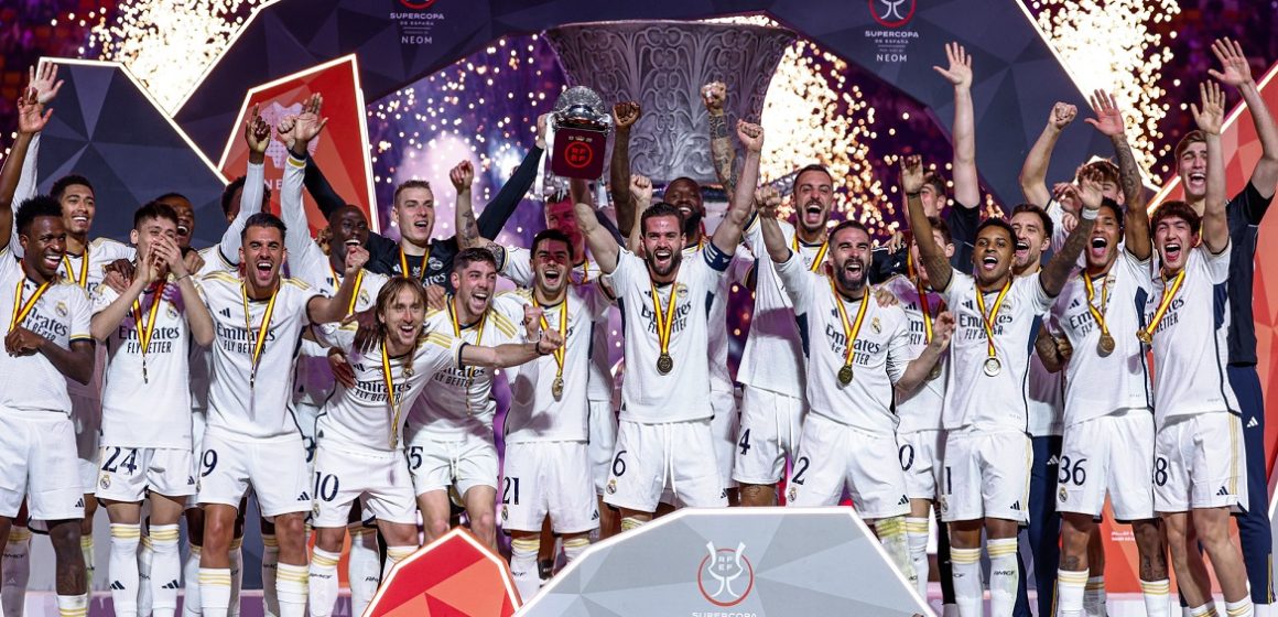 Vinícius Júnior brilha e Real Madrid conquista Supercopa da Espanha