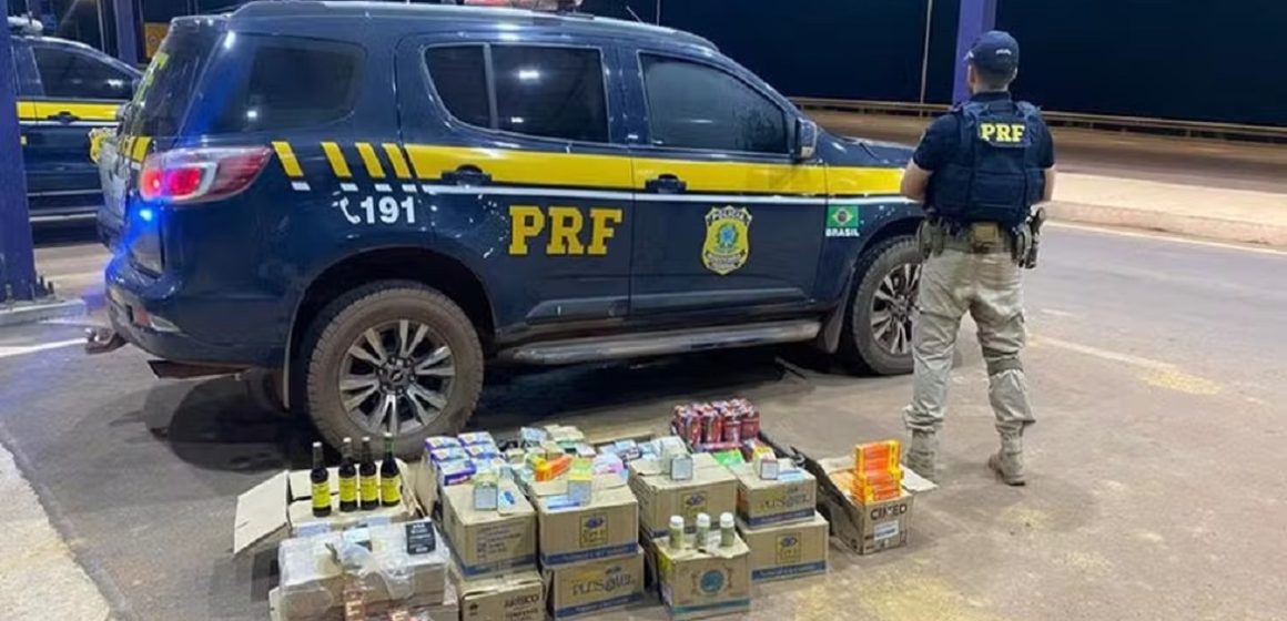 c8fc2720-2882-4523-a575-d06d8cffed8c PRF prende em Trairão medicamentos e produtos terapêuticos falsos