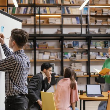 Mercado de franquias educacionais cresce 10% em 2024
