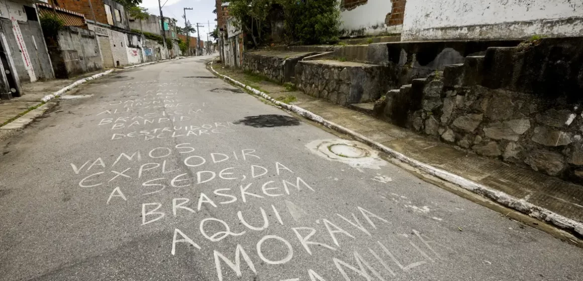 Maceió: juiz manda seguradoras cobrirem imóveis perto de área de risco