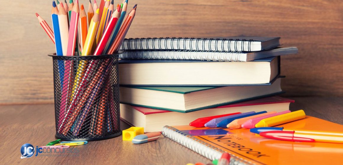 Advogado orienta pais e responsáveis sobre o que pode e o que não pode ser solicitado na lista de material escolar