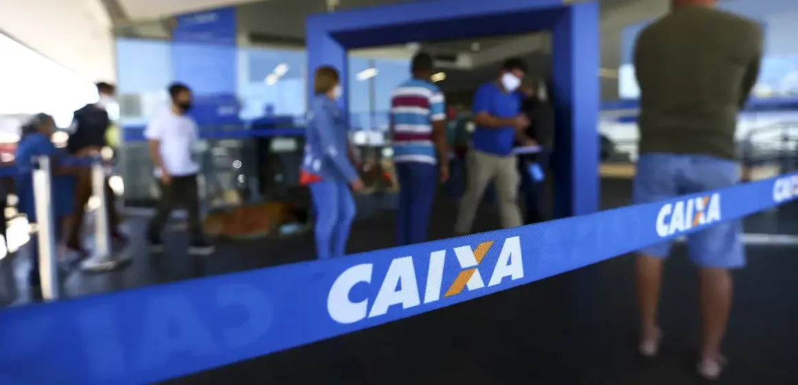 Caixa lança edital de concurso com 3,2 mil vagas para técnicos
