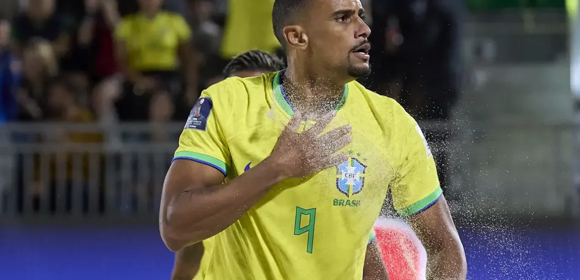 Brasil derrota Portugal e avança no Mundial de Beach Soccer