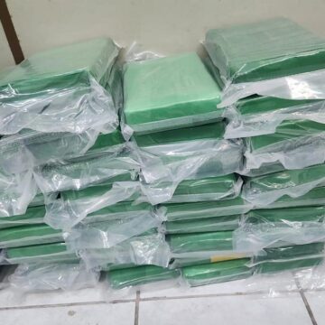 Droga é apreendida em embarcação em Abaetetuba