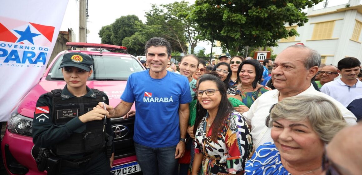 Helder entrega viaturas da polícia em Marabá