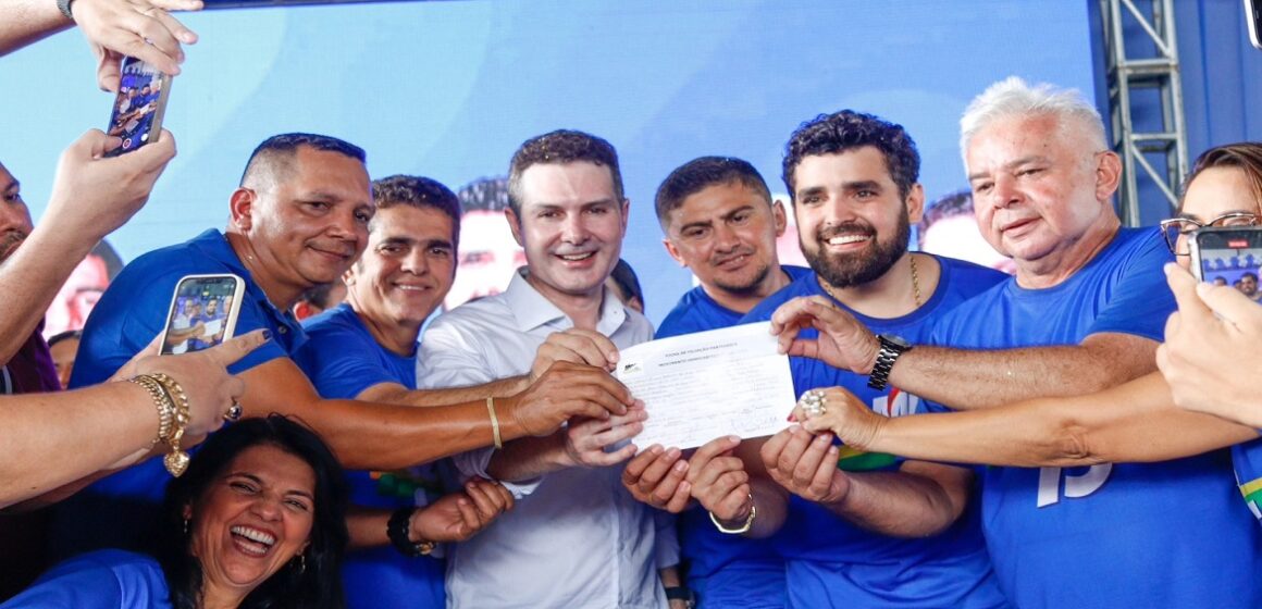 429805544_950889416841243_3603592747291442595_n Jader Filho participa de filiação ao MDB