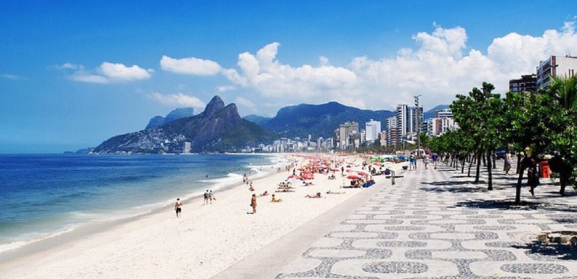 Guia de viagens aponta a Praia de Ipanema, no Rio, como a 2ª melhor do mundo