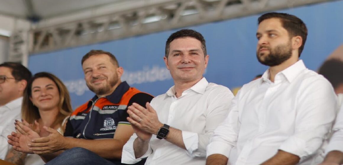 Jader Filho entrega 600 unidades habitacionais em Itaboraí (RJ)