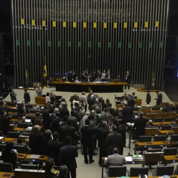 Discussão ambiental é travada na Câmara com disputa interna no MDB