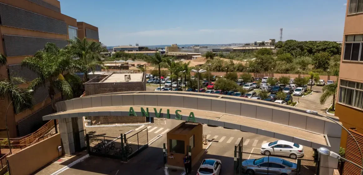 Anvisa lança programa de apoio a startups para inovar medicamentos