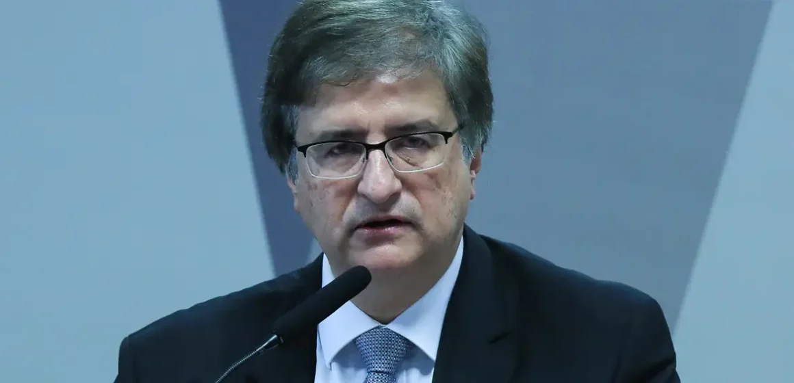 PGR defende que representantes da X no Brasil sejam ouvidos sobre Musk