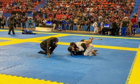 Mangueirinho recebe 1.400 atletas no Brasileiro BadBoy de Jiu-jítsu