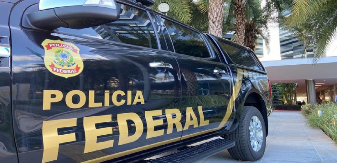 Polícia Federal prende dois suspeitos de ameaçarem família de Alexandre de Moraes