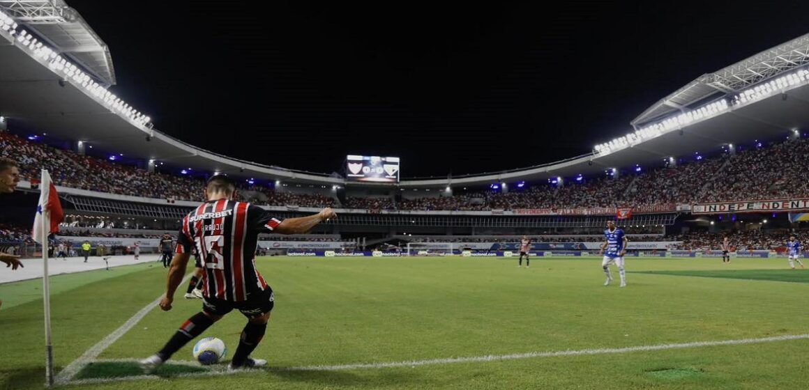 Águia acaba derrotado pelo São Paulo no Mangueirão
