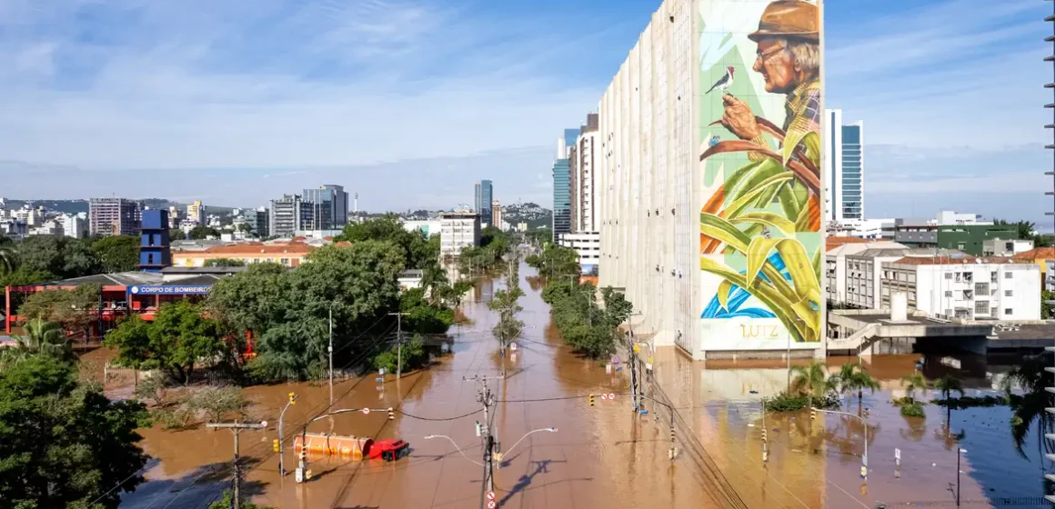 Médicos listam recomendações para evitar doenças em meio a enchentes