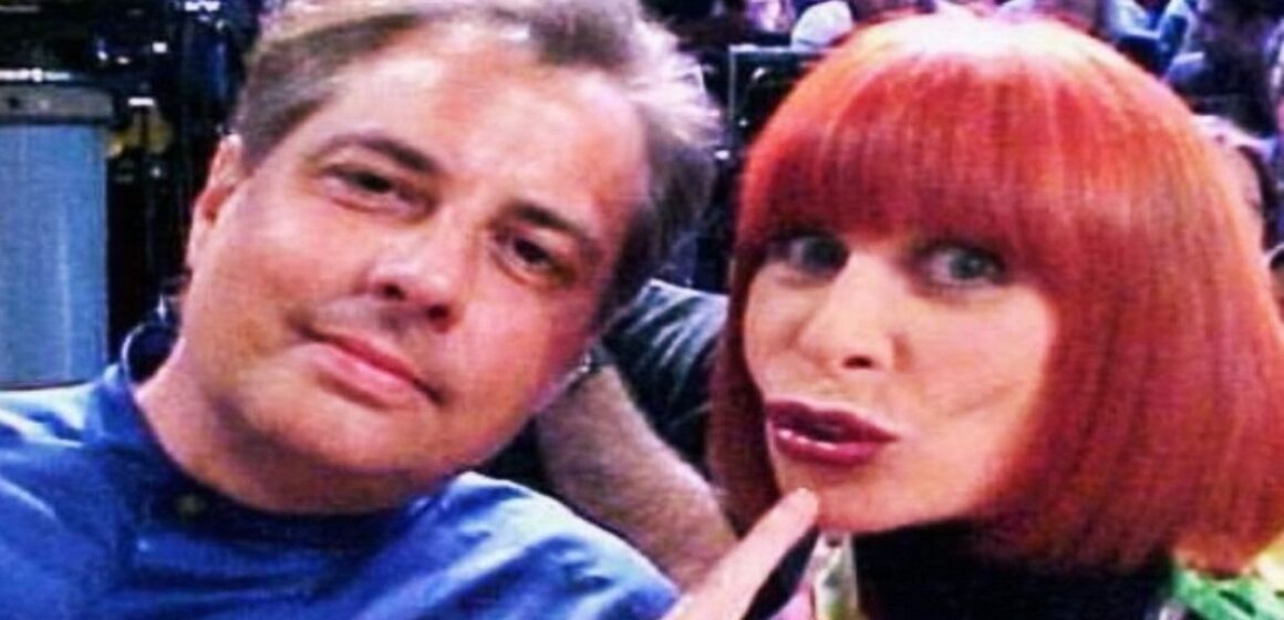 ‘Sangra meu coração’, diz Roberto de Carvalho no aniversário de morte da esposa e cantora Rita Lee