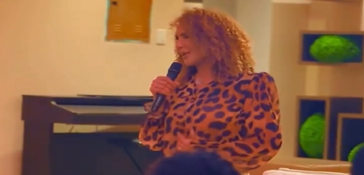ada Adair Neves tem encontro com a juventude