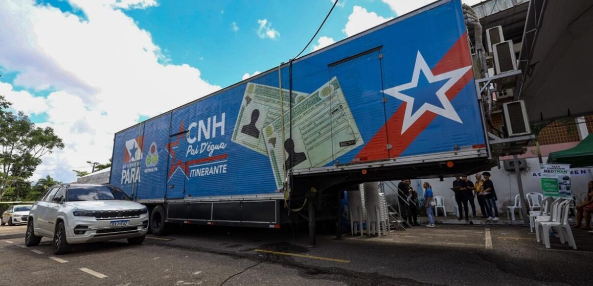 Carreta Itinerante em Marituba agiliza matrícula dos aprovados no CNH Pai D’égua