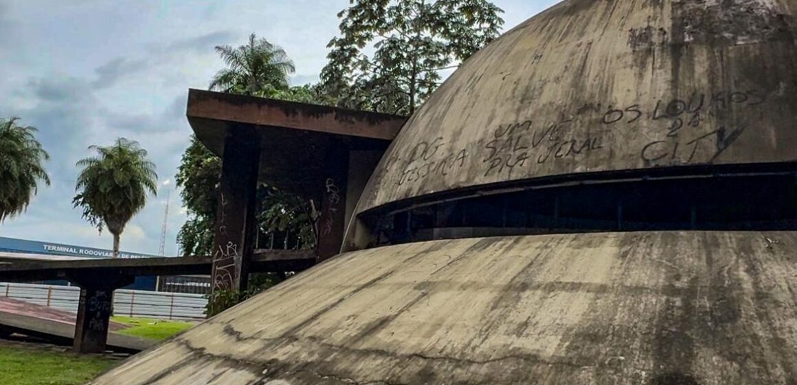 Governo do Pará vai reconstruir o Memorial Magalhães Barata e a Praça da Leitura