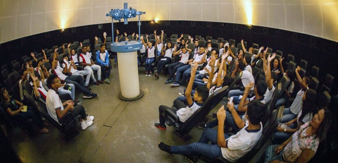 Planetário do Pará abre inscrições para minicurso e oficinas de férias