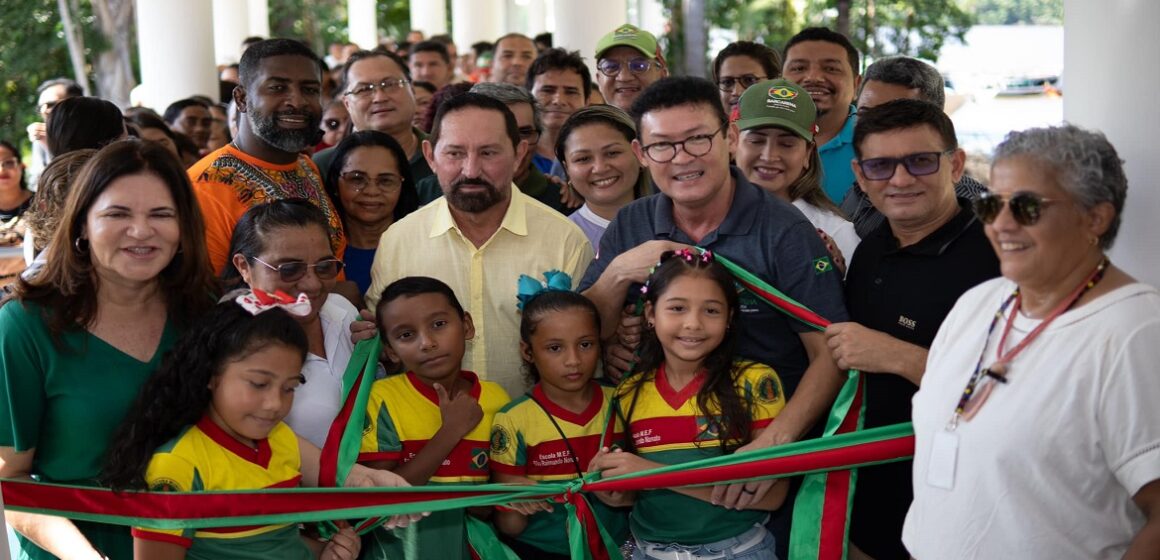 Renato Ogawa entrega mais uma escola nas ilhas de Barcarena