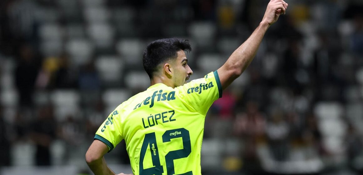 Palmeiras vence Atlético-MG por 4 a 0 pelo Brasileiro