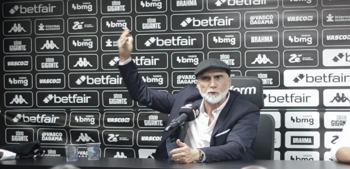 Vasco anuncia demissão do técnico Álvaro Pacheco