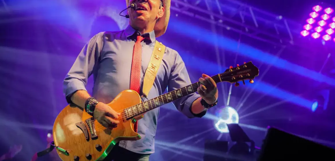 Cantor Chrystian morre em São Paulo, aos 67 anos