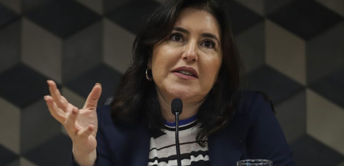 Tebet descarta desvinculação de aposentadorias do salário mínimo